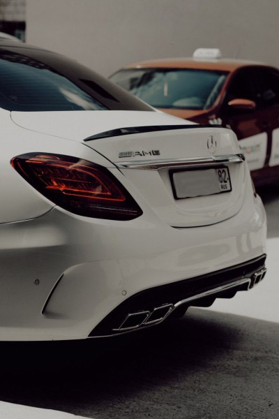Mercedes C